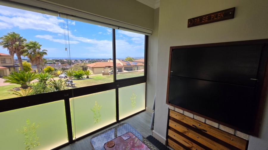 3 Bedroom Property for Sale in Seemeeu Park Western Cape